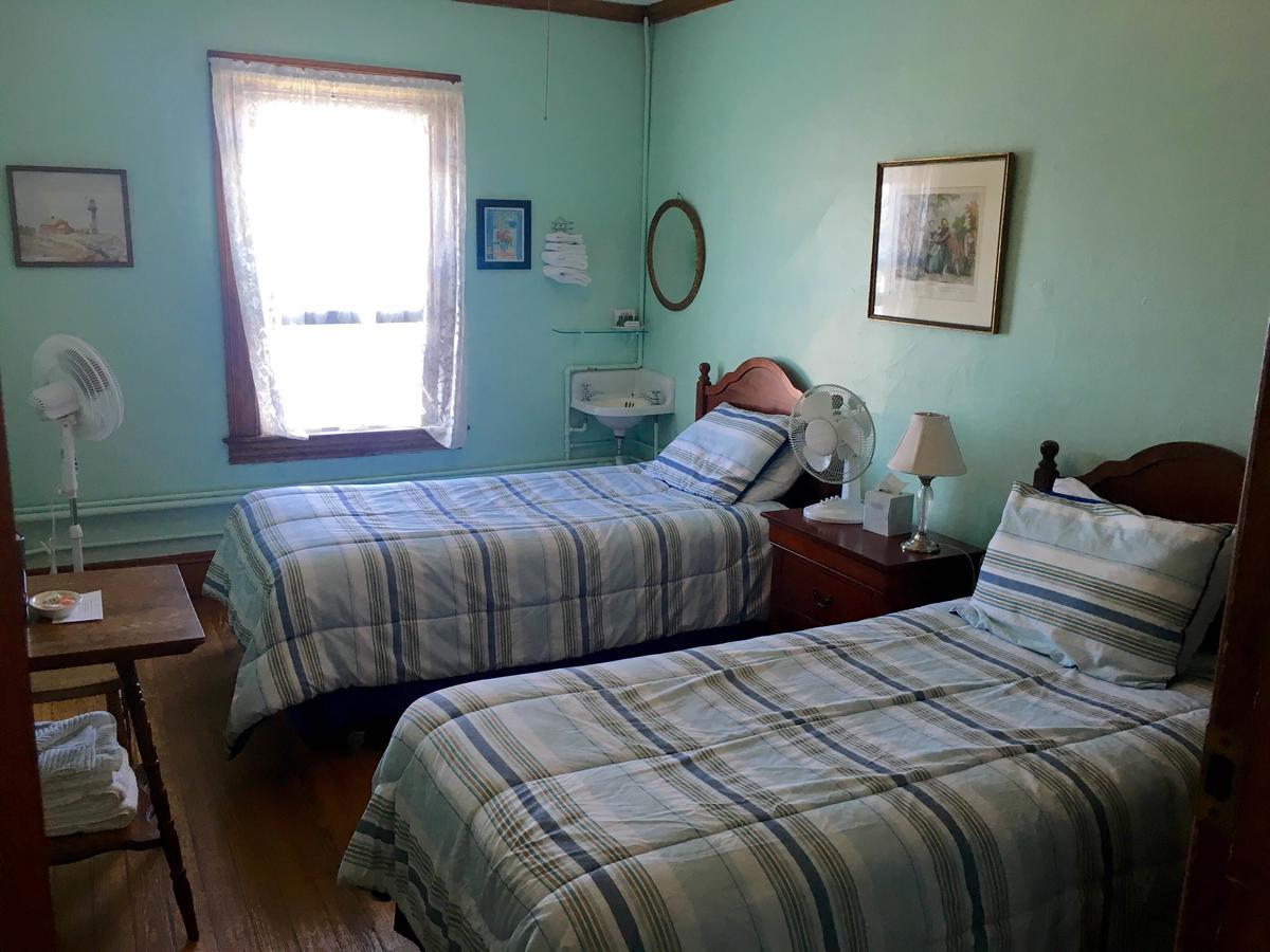 New Shoreham Narragansett Inn מראה חיצוני תמונה